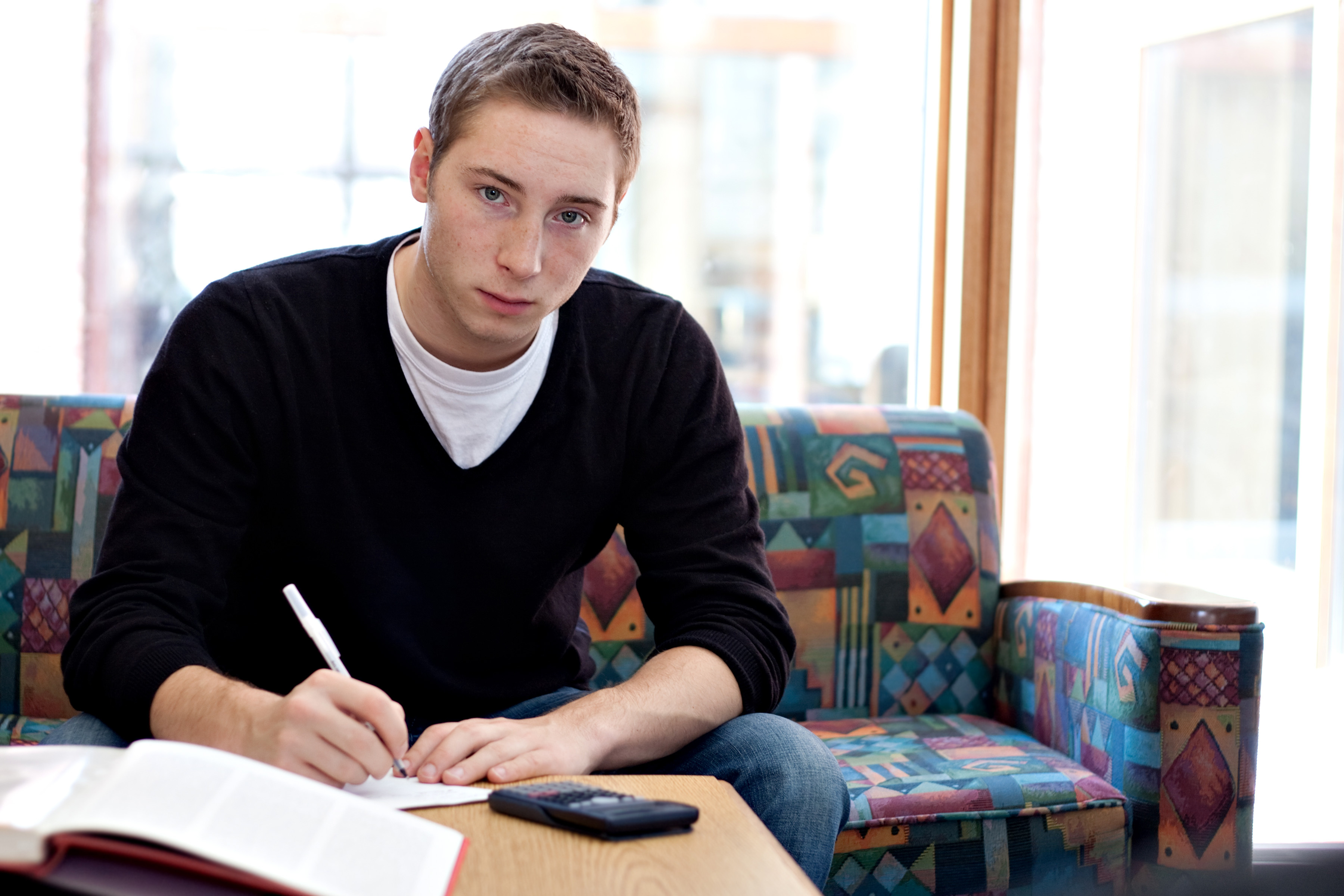 Study Suggests Elite High Schools May Increase Addiction Risk